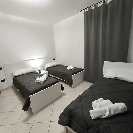 ゲストハウス Atmosfera Guest House Rubiera